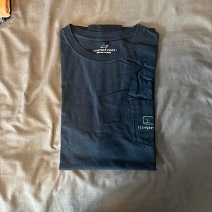 Vineyard vines tee